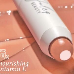 New in Box Julep It's Balm Almond Nude Creme Full Coverage Lip Crayon